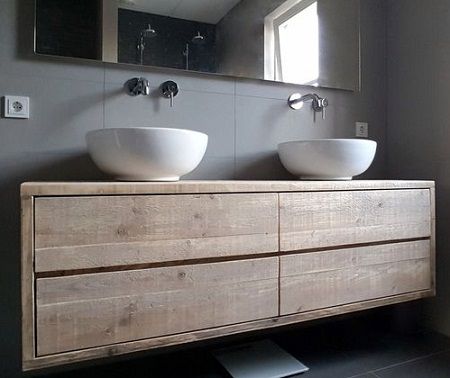 mobile bagno sospeso XLab