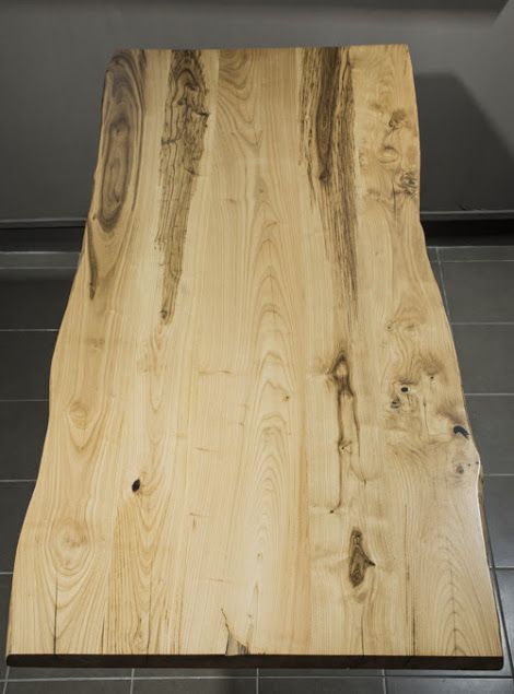 Tavolo in legno massello XX
