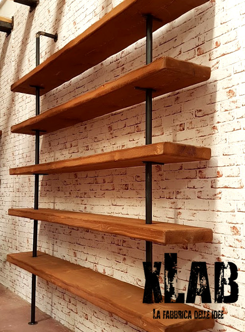 Libreria industriale aperta ad angolo in acciaio con ripiani in legno di  recupero, piedini regolabili, scaffalatura autoportante, varie dimensioni -   Italia