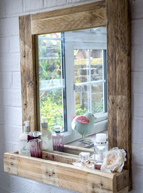Specchio da appoggio o parete di design con cornice in legno massello di  castagno
