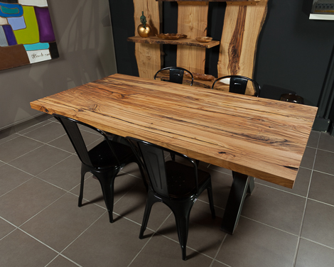 Tavolo in legno di castagno antico taglio tronco Anna - XLAB Design