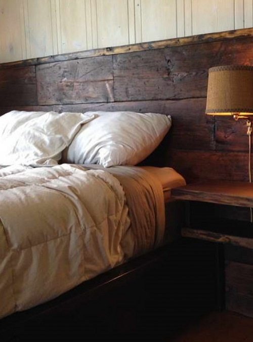 Testiera letto e comodini in legno massello Eric - Xlab