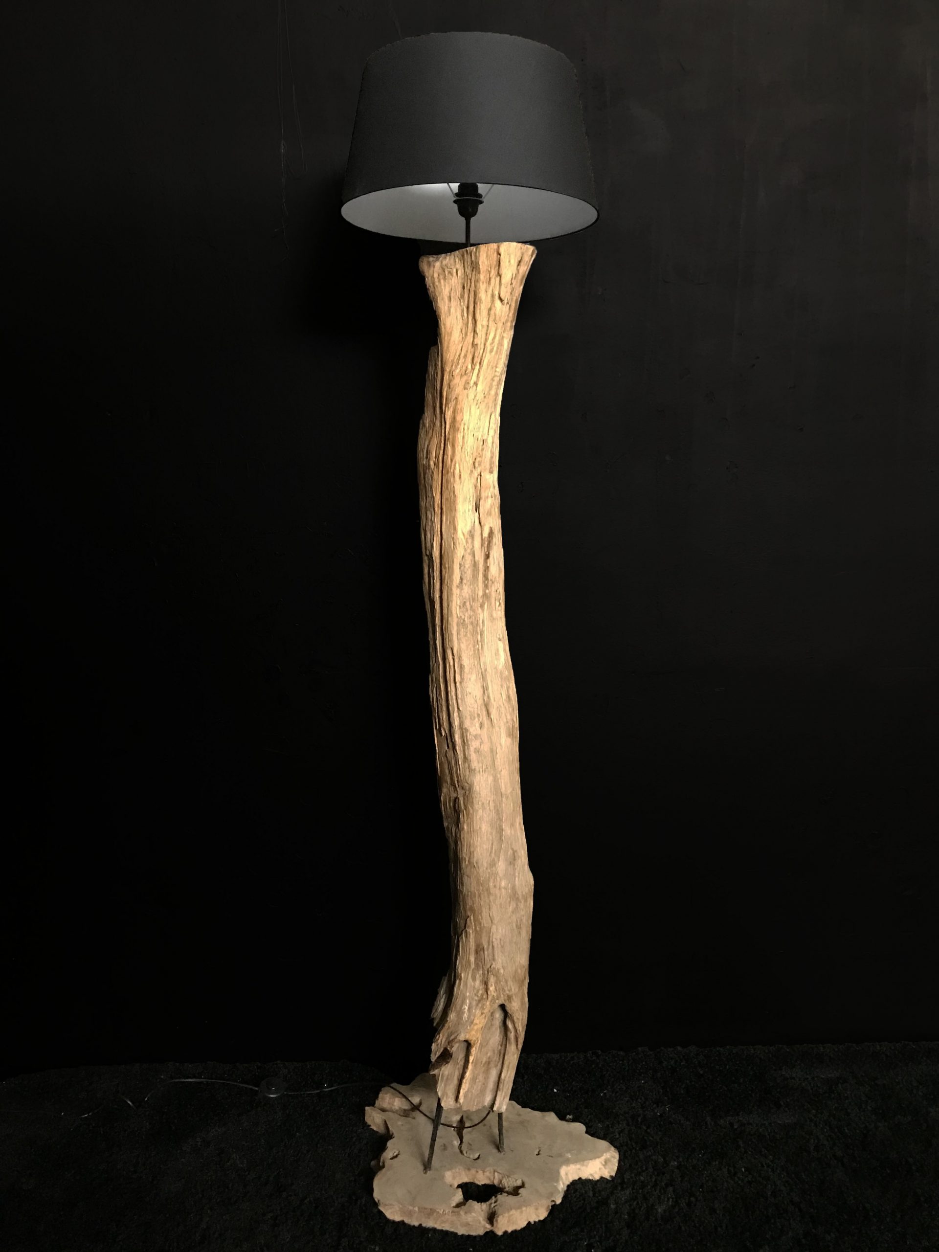 Lampada da terra in tronco marino Palmarola - Xlab Design