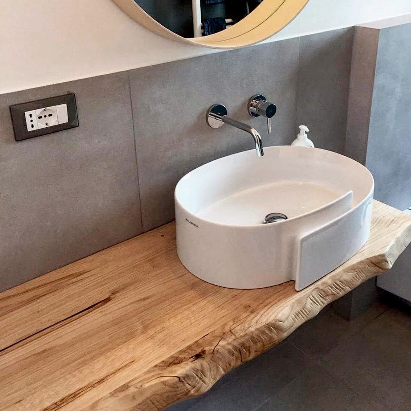 Mensola bagno in legno di castagno 150x45 - XLAB Design
