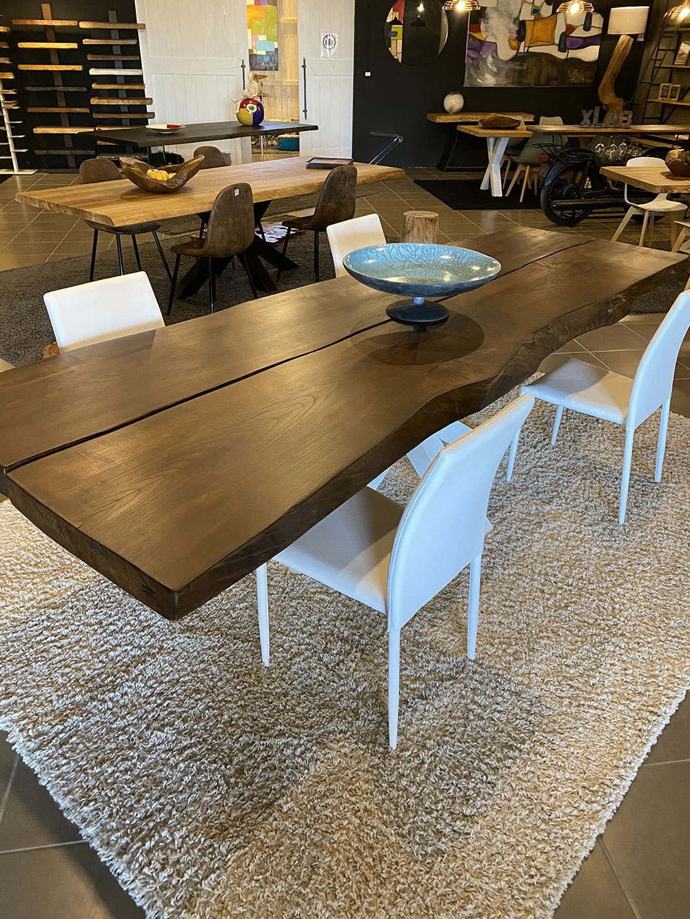 Design e funzionalità, scegliere il tavolo da soggiorno in base