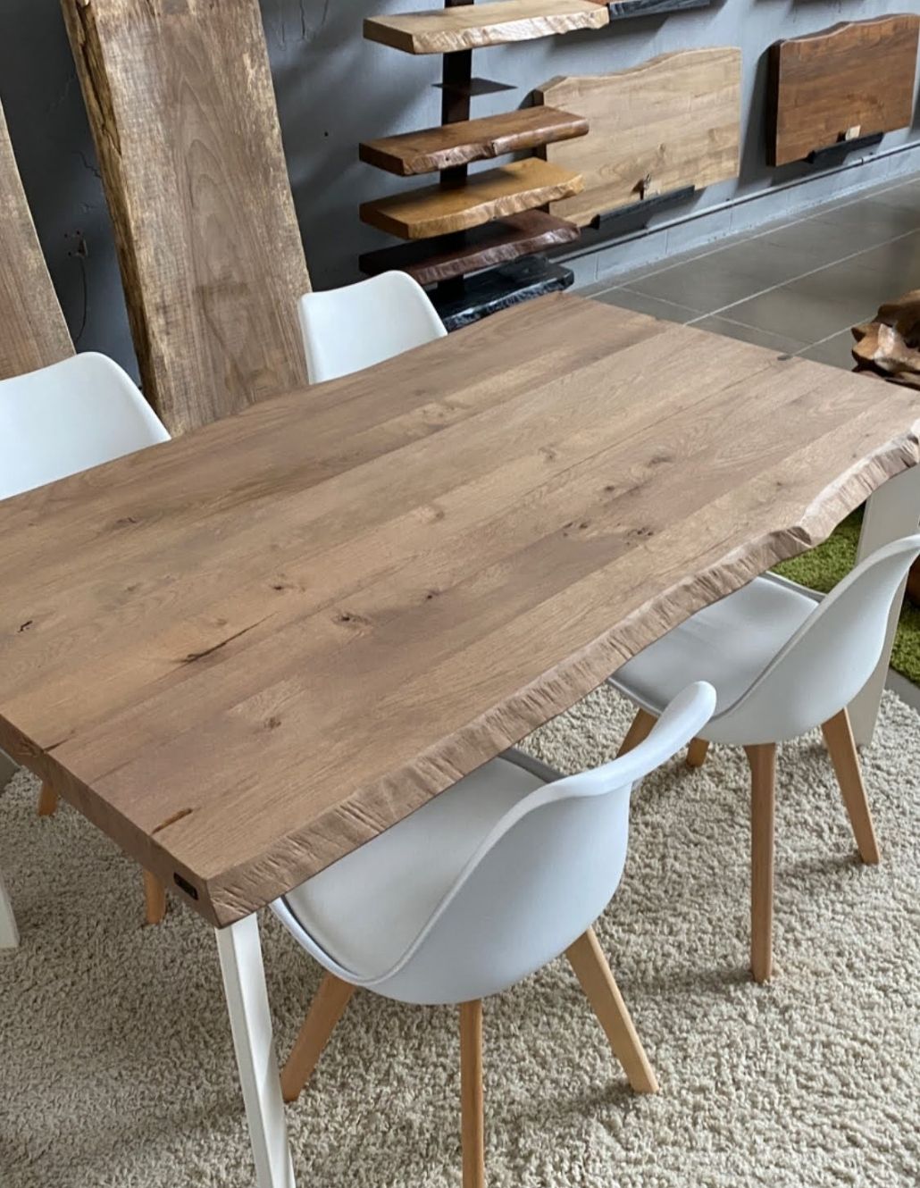 Tavolo da cucina in legno massello di castagno gambe in ferro bianco -  Viola - XLAB Design