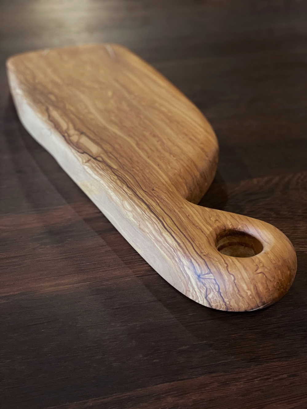 Tagliere fatto a mano in legno massello naturale - Betty - XLAB Design