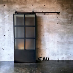 Porta scorrevole esterno muro in ferro e vetro stile industriale – Ely