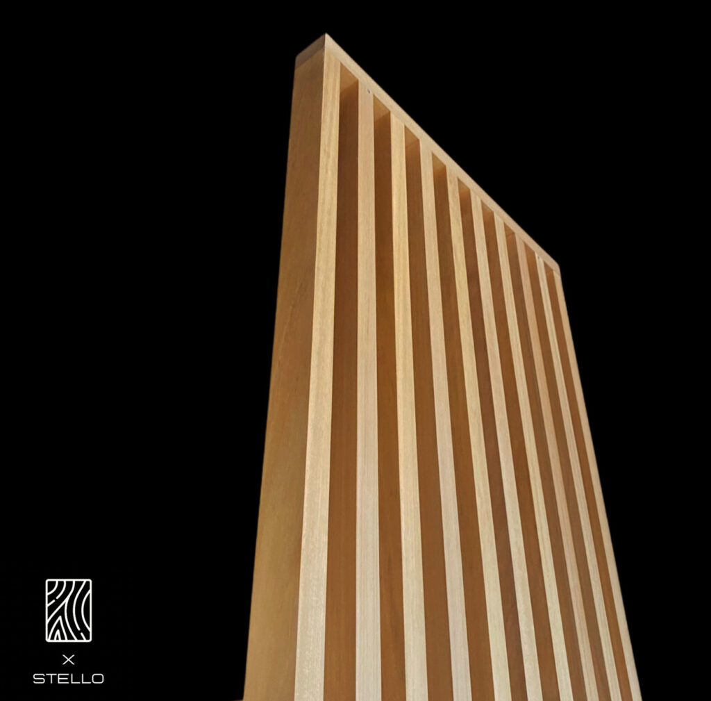 Parete listelli di legno senza bucare il pavimento
