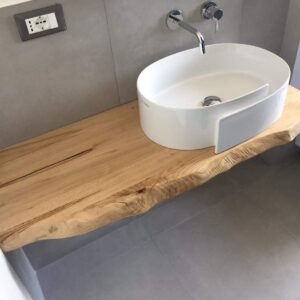 Offerta mensola da bagno in legno naturale bordo rustico per lavabo da appoggio L 120 x 50 x 5 cm