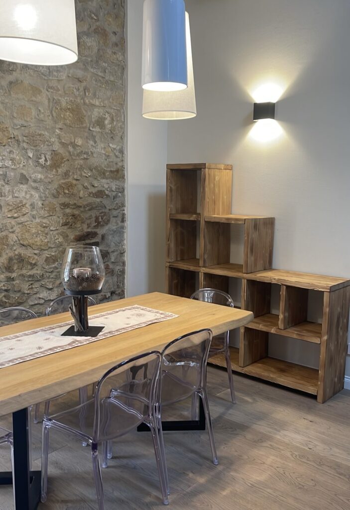 Cantina libreria Porta vino legno massello rustico
