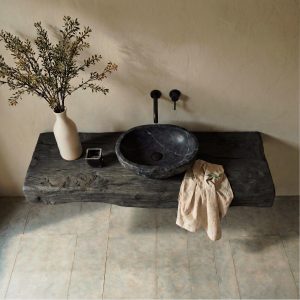 Mensola Bagno Sospesa Scultura Effetto Cemento Materico | Piano Lavabo d’Appoggio Artigianale Unico 130x50x10 cm